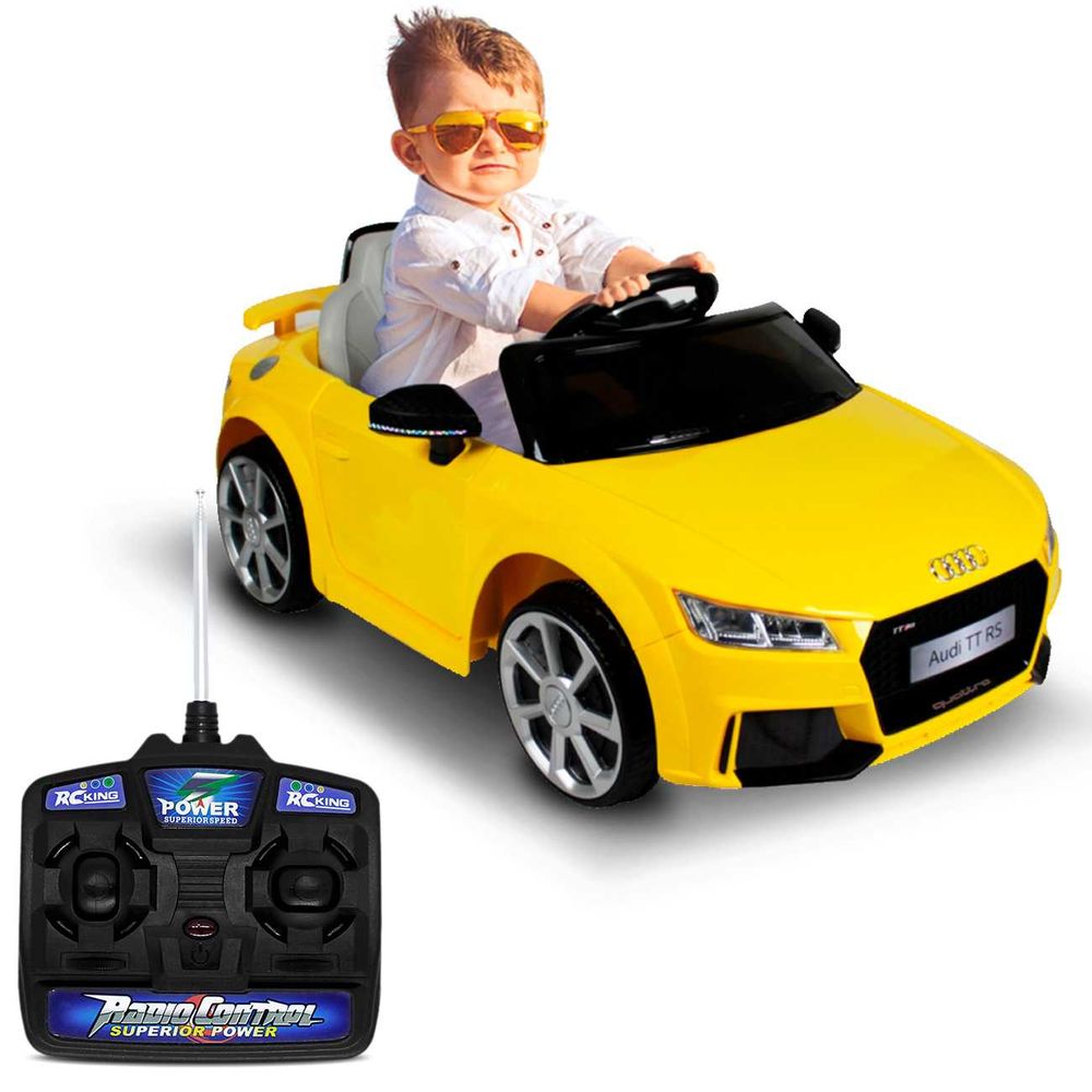 Carro Elétrico Carrinho Infantil Audi TT RS Amarelo Controle Remoto Entrada Aux MP3 12V 2 Portas Menor preço em Carro Elétrico Carrinho Infantil Audi TT RS Amarelo Controle Remoto Entrada Aux MP3 12V 2 Portas