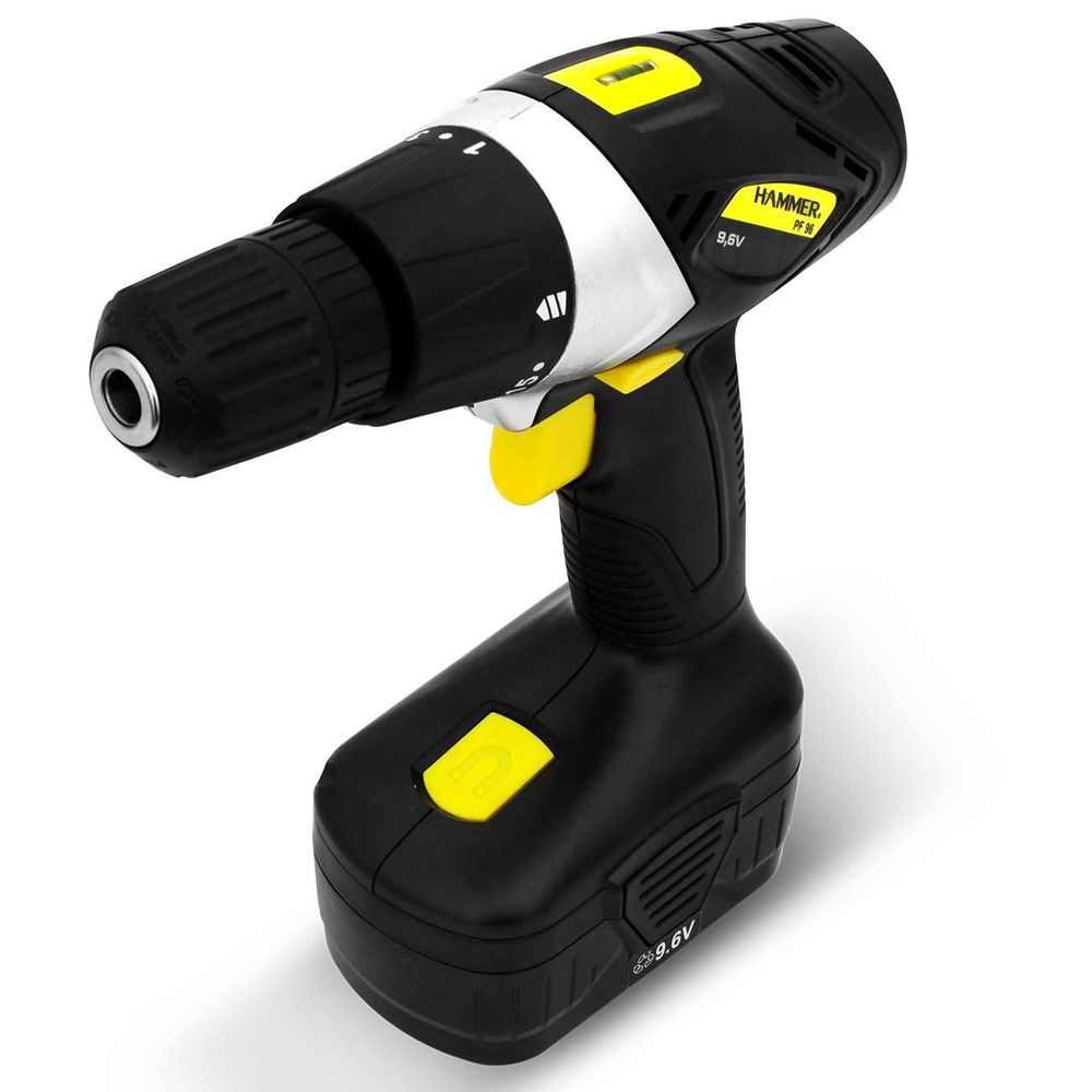 Furadeira Parafusadeira Mandril Hammer 10mm Sem Fio Bateria Recarregável Preta e Amarela PF96 GYPF96 é ruim? Furadeira Parafusadeira Mandril Hammer 10mm Sem Fio Bateria Recarregável Preta e Amarela PF96 GYPF96 é boa?